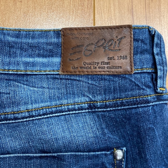 Esprit Jeans For Women 27/32 - Picture 8 of 12